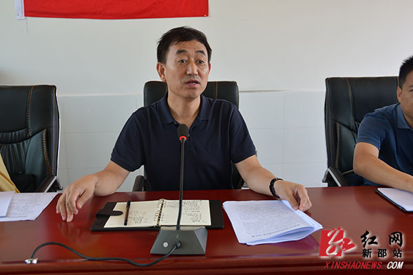 陈历贤督查指导严塘镇黄家村脱贫攻坚_新邵要闻_新邵新闻网